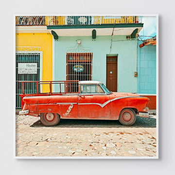 Cuba, 25x25cm Framed stretched canvas with White shadow line frame