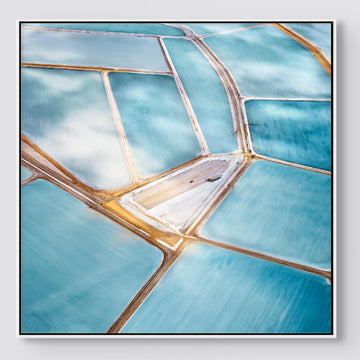 Shark Bay, 25x25cm Framed stretched canvas with white shadow line frame