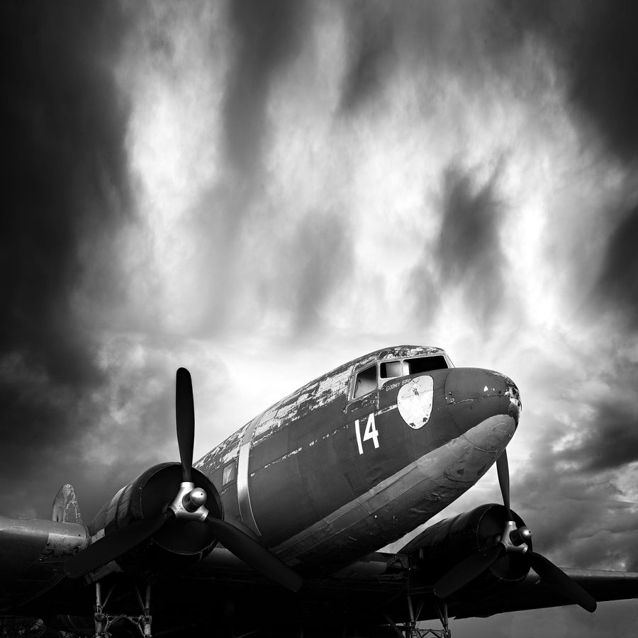 Douglas C-47 Dakota - Christian Fletcher Gallery